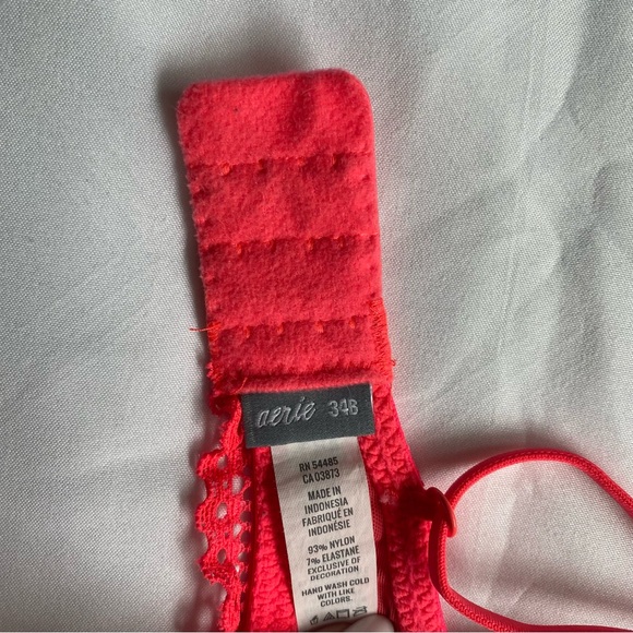 Pink aerie padded and unwired bra with lace details - Picture 4 of 6